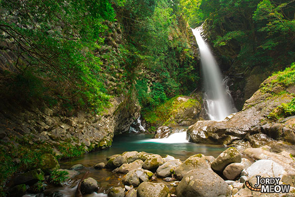 Outra cachoeira de Izuian