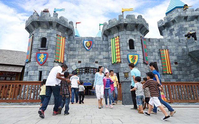 Japan’s Next Big Amusement Park “Legoland” Is Extremely Large