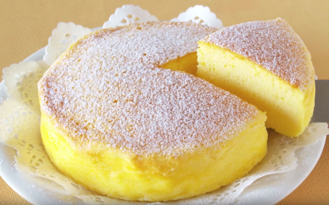 People Are Loving This 3-Ingredient Recipe For The Fluffiest Cheesecake Ever