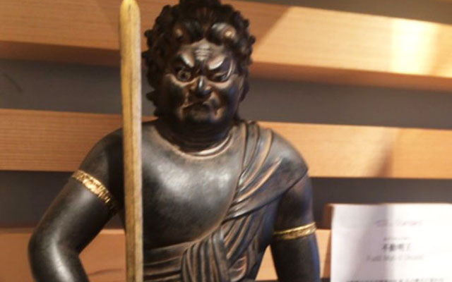 Recognition App Hilariously Misidentifies Buddhist Statues Displayed Inside A Japanese Store