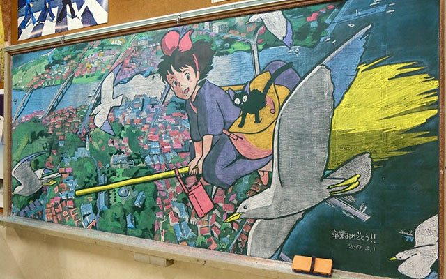 Art Teacher Treats Graduating Students To Amazing Studio Ghibli Chalkboard Art