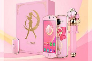 Chinese Company’s Sailor Moon Smartphone And Selfie Stick Are Must-Haves For Sailor Scouts Everywhere