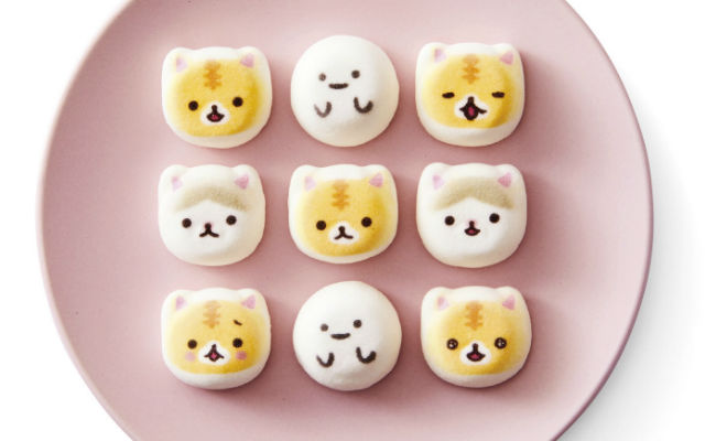 Kawaii Cat And Ghost-Shaped Marshmallows Are The Perfect Complements To Your Tea