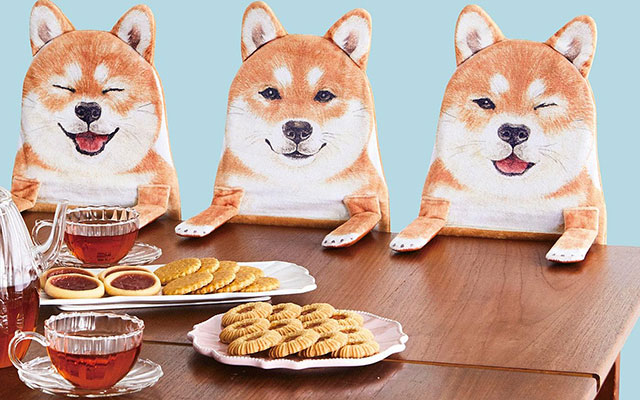 Got No Friends?  Make Some Doge Buddies With These Adorable Shiba Inu Hanging Table Racks