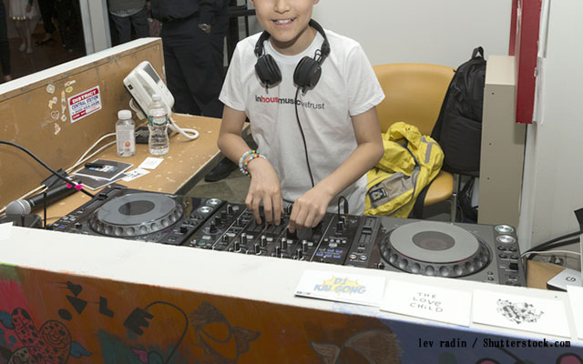A 12-year-old Japanese Boy Wins The World DJ Championship