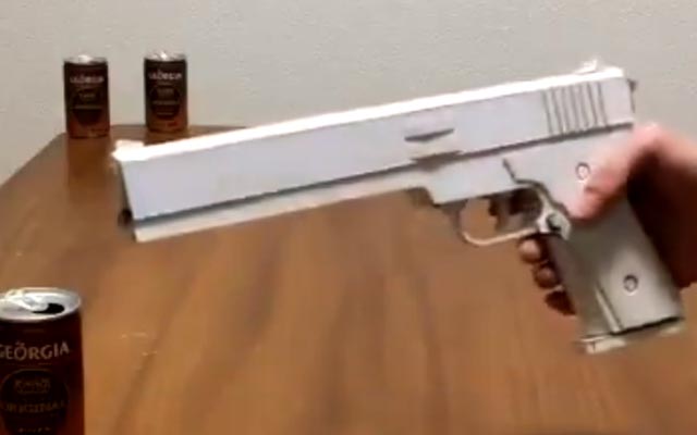 Japanese Twitter User Makes Papercraft Gun That Fires Wooden Bullets
