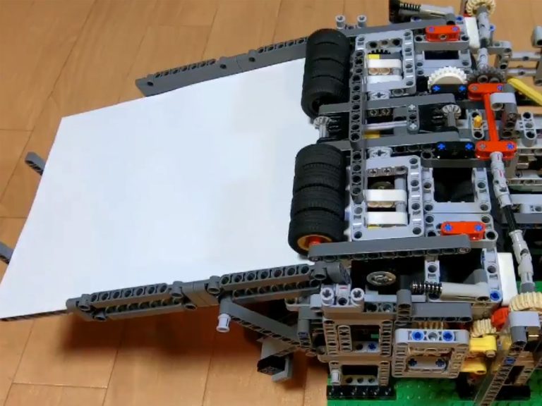 Japanese Lego Master Creates Amazing Automatic Paper Airplane Folding Machine That Even Launches Them