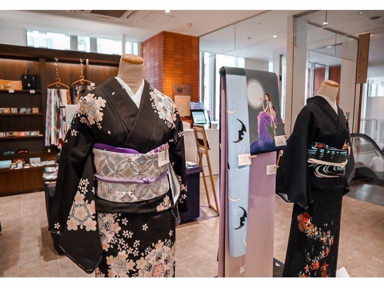 Somemoyou kimono & obi illustration exhibition: When modern meets traditional [report]