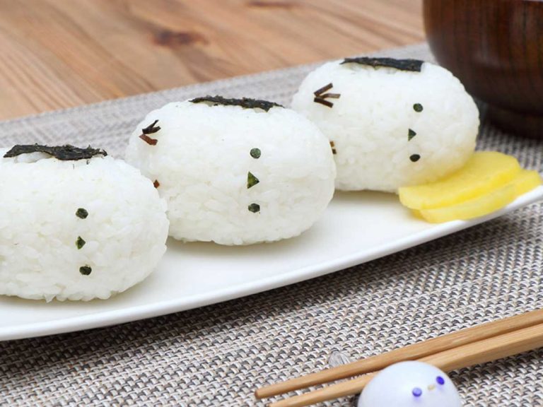 The cutest bird in Japan reimagined as the cutest rice balls