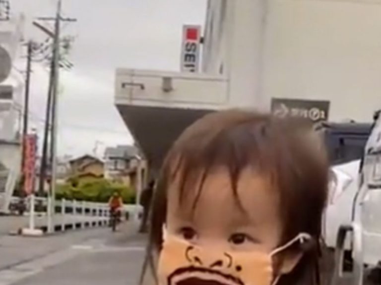 Japanese toddler’s favorite face mask makes passers-by do a double take