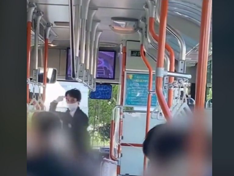 Japanese bus driver says: “Here we go!” What he does next will have you in stitches