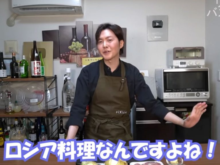 Japanese chef has genius reaction to media attention after Russian food video gets bashed