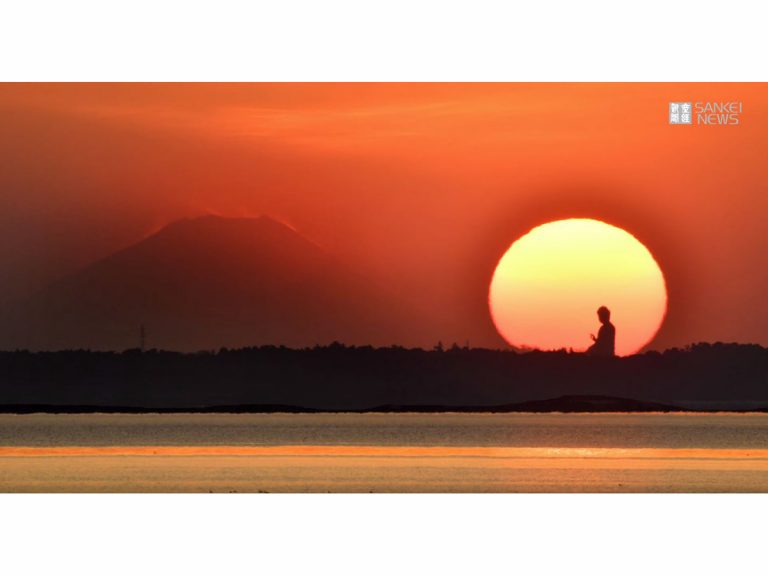 Time-Lapse Video of Giant Buddha Against The Backdrop of The Setting Sun Is Awe-Inspiring