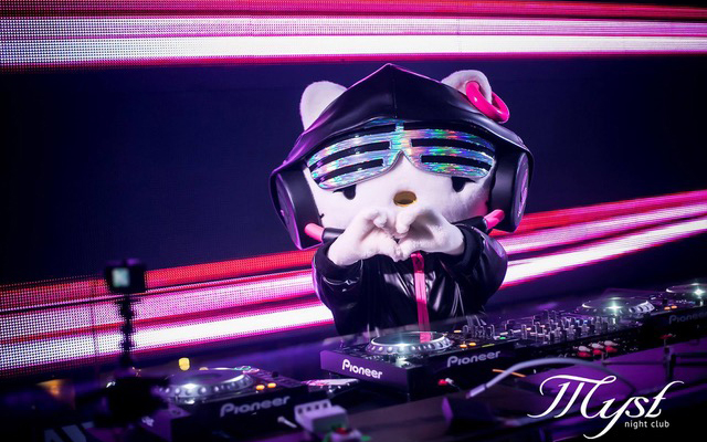 Welcome The Reiwa Era With DJ Hello Kitty At LGBT Pride Week’s Rainbow Rooftop Party