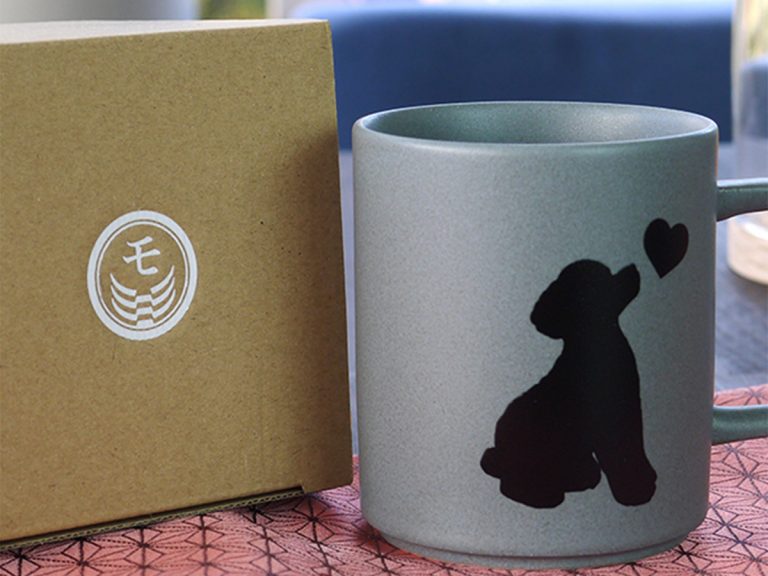 Adorable dog mugs show a colorful coat when filled with a hot beverage