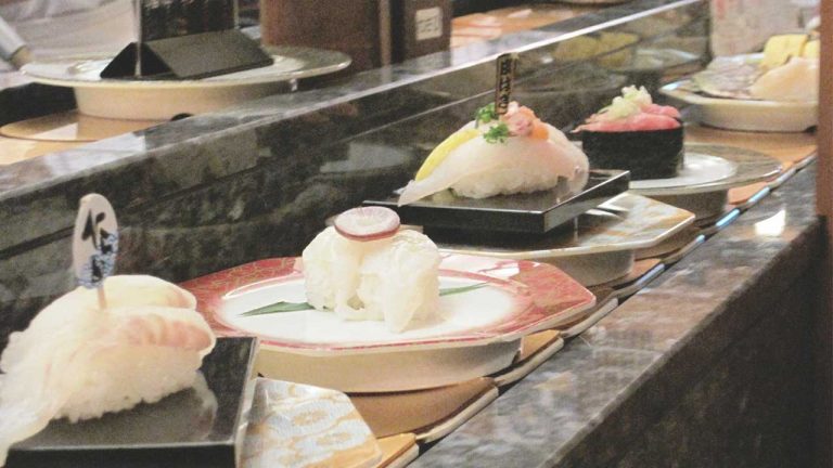 Sushi lovers hypnotized by video of conveyor belt sushi chain’s genius aburi searing method