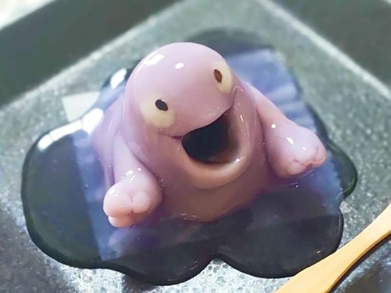 Pokémon food artist turns Grimer into a cute traditional Japanese sweet