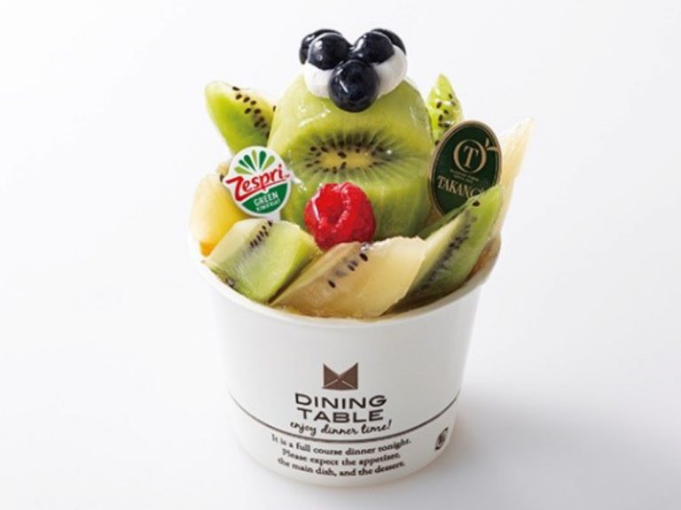 Sweeten up September with this limited-time kiwifruit menu from Takano Fruit Parlor