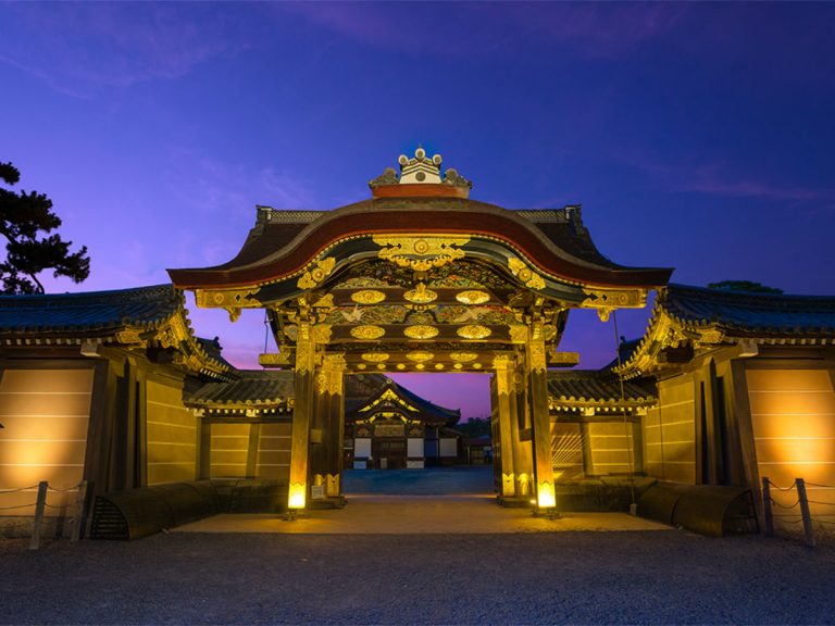 Come see Nijo Castle in a different light this summer at this light-up festival