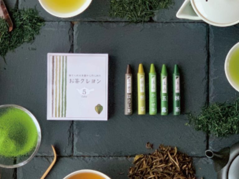 Maruyasu Tea Co. release artist crayons they claim “produce the colours of Japan”