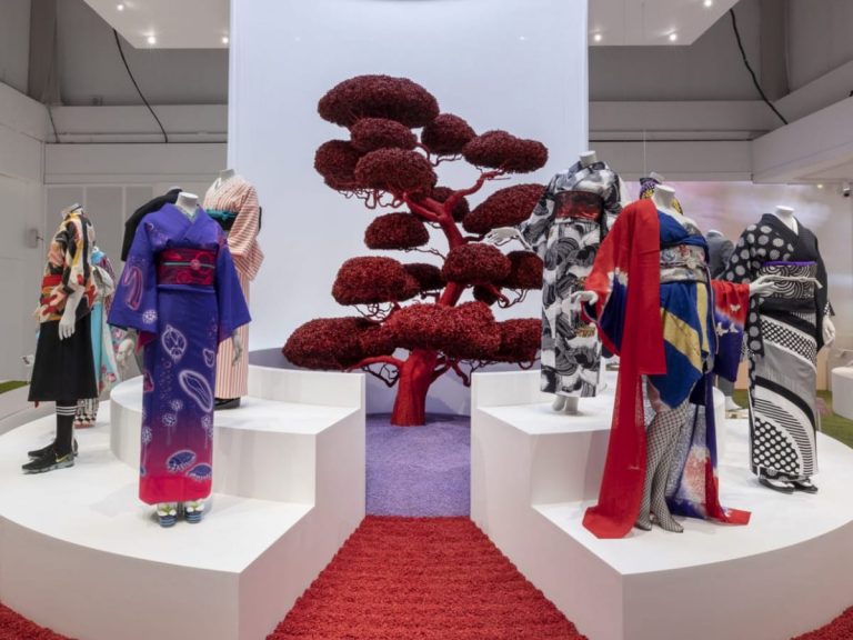 Kimono: Timeless Treasures on Display at London’s Victoria & Albert Museum until 6/21