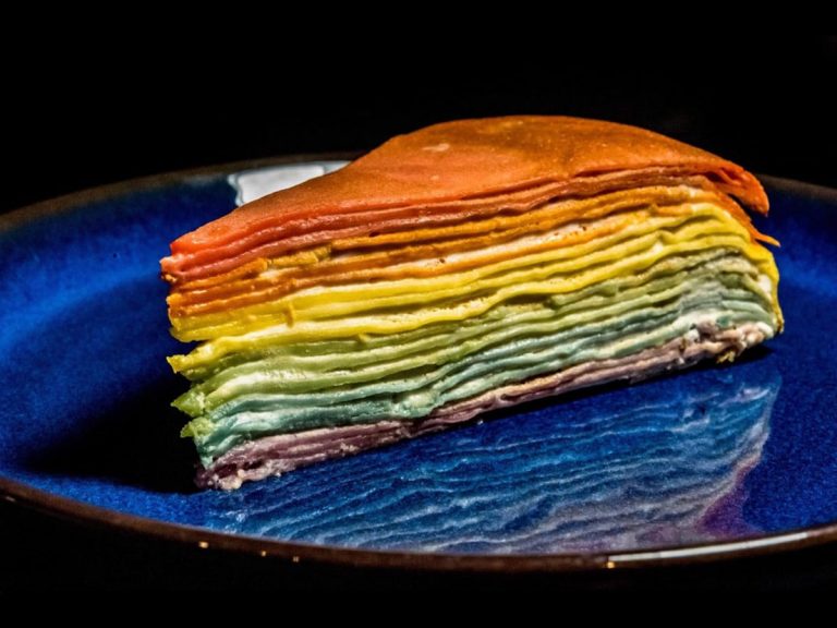 Saza Coffee shops now offer a colorful all-natural “Rainbow Mille Crêpes”