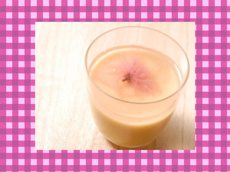 Funabashiya Koyomi’s delightful sakura kuzumochi pudding is available for takeout