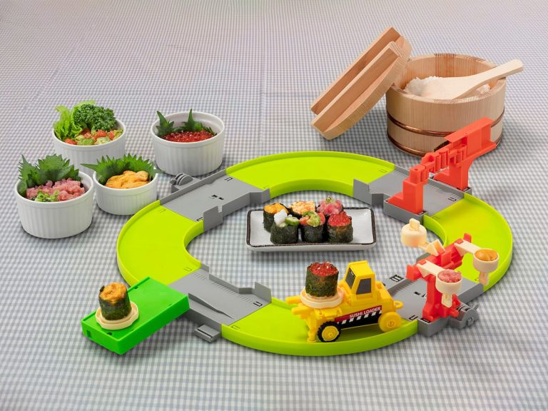 “Sushi Roll Factory” toy combines automatic sushi maker and sushi carousel in one!