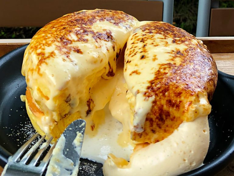If you could visit Pancake Heaven, these fluffy custard brûlée pancakes would be on the menu