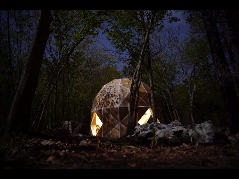 Japanese packaging company crafts eco-friendly domes for both outdoor fun and disaster relief