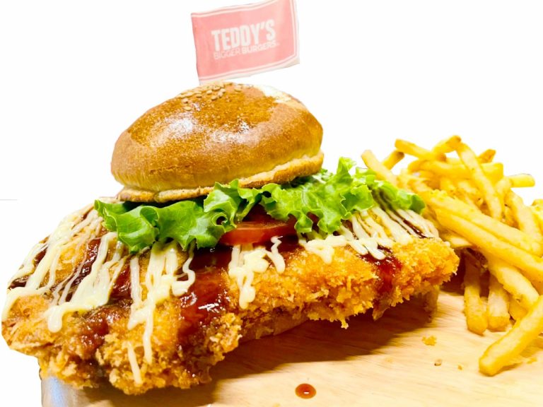 Teddy’s Bigger Burgers in Japan serves up Giant Chicken Katsu Burger too big for its buns