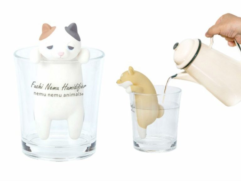 Adorable humidifiers let animals take a sleepy bath and care for your room at the same time