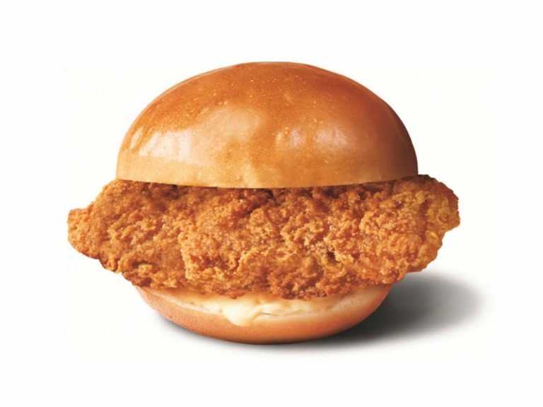 Family Mart introduces sauced buns to turn their popular fried chicken into burgers