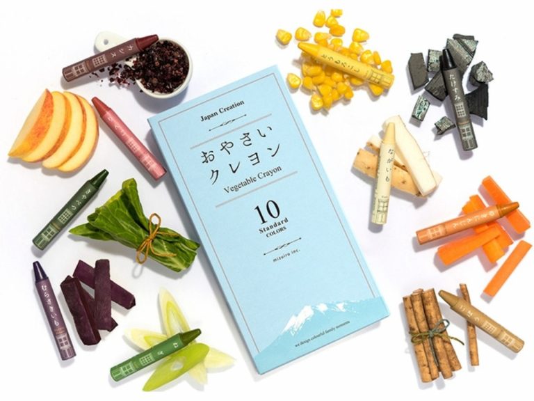 Aromatic vegetable crayons gives kids a safe and even tasty artistic experience