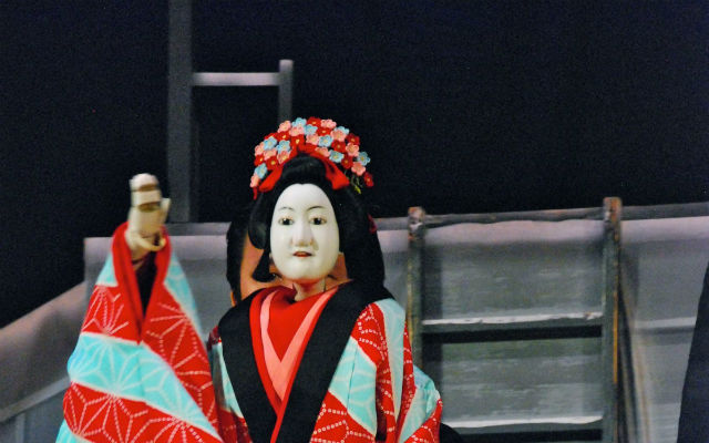 Watch a Bunraku Performance of the 47 Ronin on Youtube!