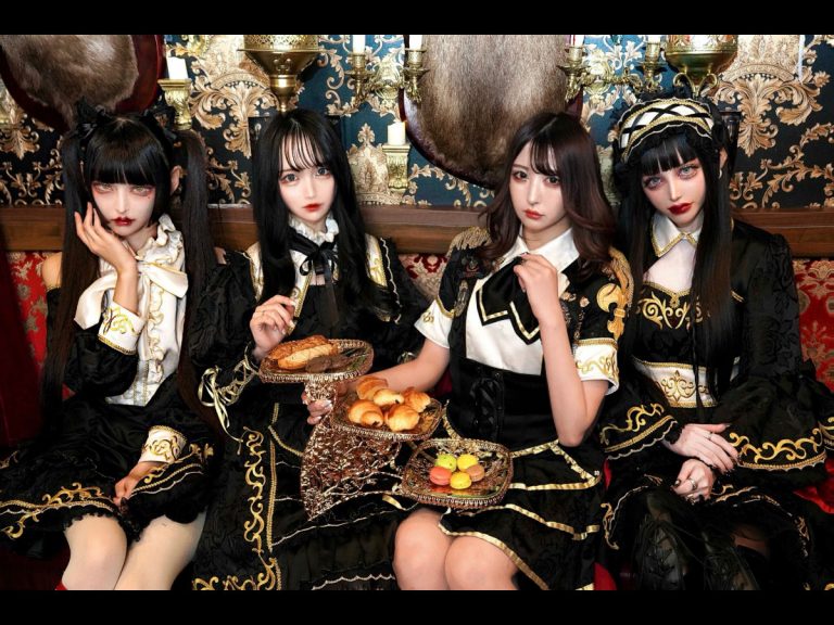 New Tokyo maid cafe offers a dark look and luxury tea salon menu