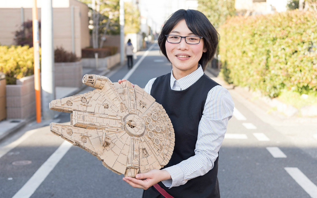 Japanese Artist’s Incredibly Detailed Creations Made Using Only Cardboard