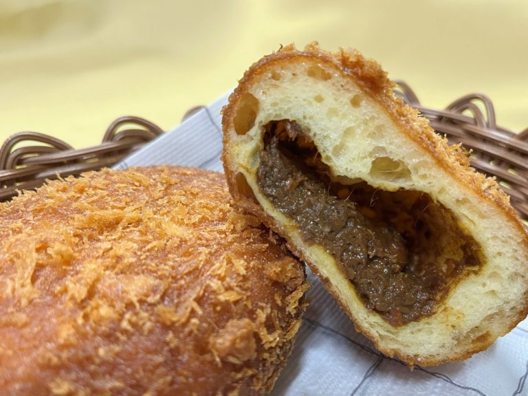 Japan’s most popular curry chain opens up its first bakery