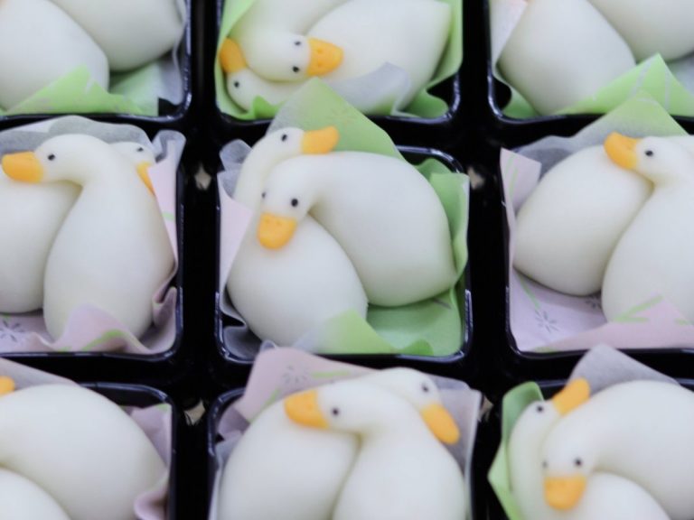 Too cute to eat cuddling duck dumplings are Japan’s most adorable traditional sweet