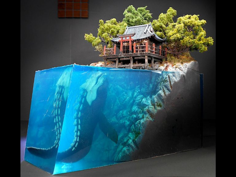 Hobbyist explores thalassophobia, the terror of the deep unknown sea with stunning dioramas