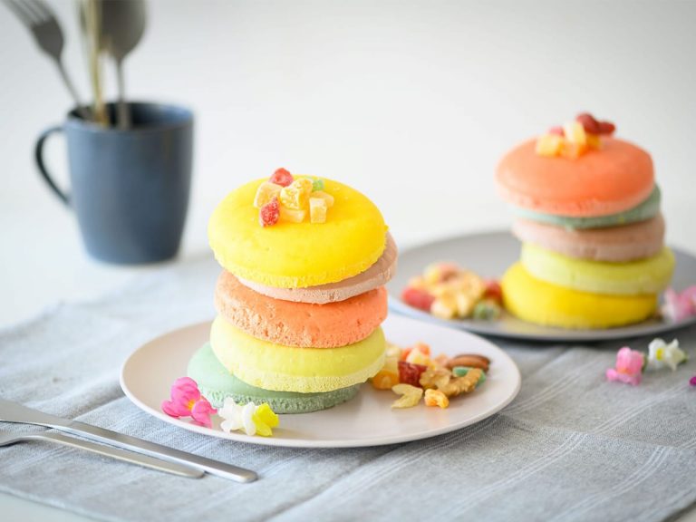 Japan’s frozen mini rainbow pancakes give you an easy way to add color to your sweets