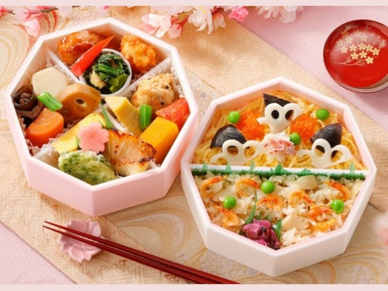 Seibu Ikebukuro sells Spring-inspired bento box lunches to enjoy during flower-viewing picnics