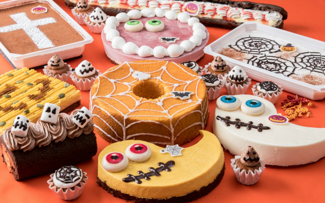 Japan’s $10 All You Can Eat Dessert Buffet Sweets Paradise Add Adorable Halloween Treats to Menu