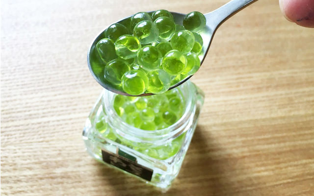 Japan’s Shiny Green Wasabi Pearls Become Hot Selling “Emerald Caviar” Topping