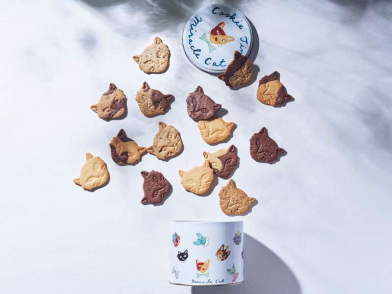 Miracle Cat Cookie Tin is an organic snack that helps animal welfare in Japan