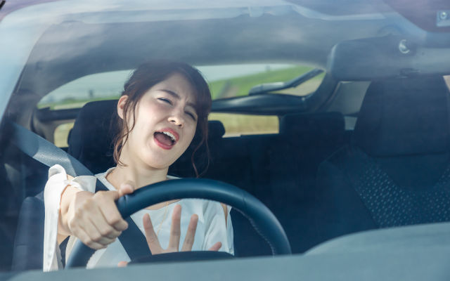 Customers In Japan Use Car Sharing For Crying, Training Face Muscles, And Practicing Rap