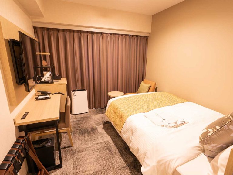 Tokyo hotels open up rooms to use as satellite offices during pandemic for just 500 yen