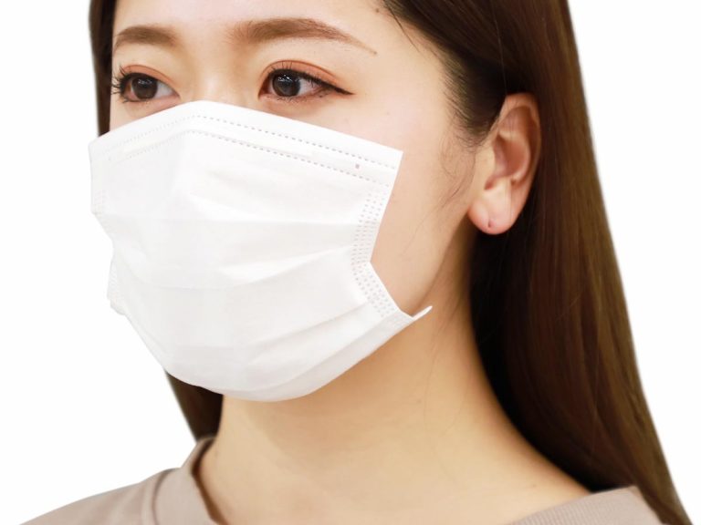 Japanese maker releases stringless seal masks made to make salon treatments easier