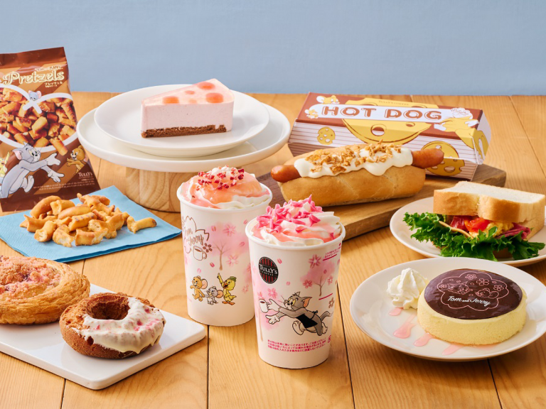 Tully’s Coffee Japan enlists help from Tom and Jerry for cherry blossom lineup this sakura season