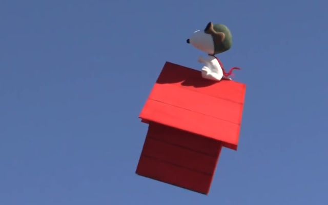 スヌーピーの小屋が現実になった ドローンの技術で 空を飛ぶ Grape グレイプ